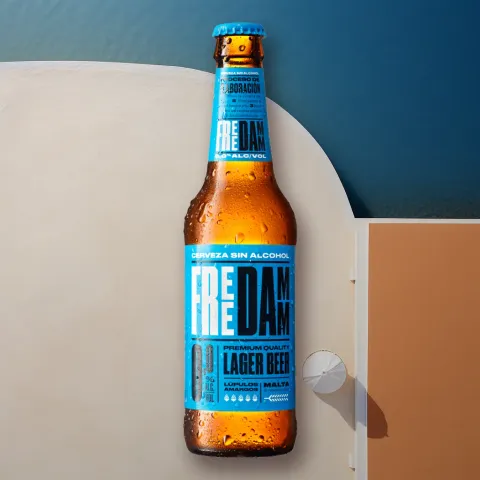 Free Damm Alcohol-Free Beer Bottle (0.0% ABV)
