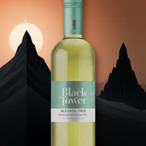 Black Tower Deliciously Light Low Alcohol White Wine (0.0% ABV)